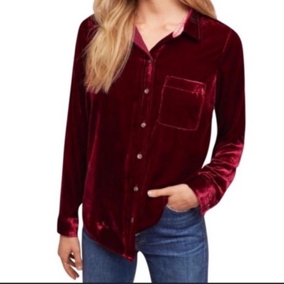 Maeve Anthropologie Red Velvet Button 